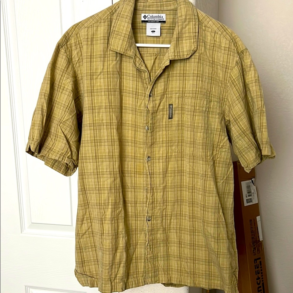 Columbia Men's Mustard size L Plaid Button-Down Shirt